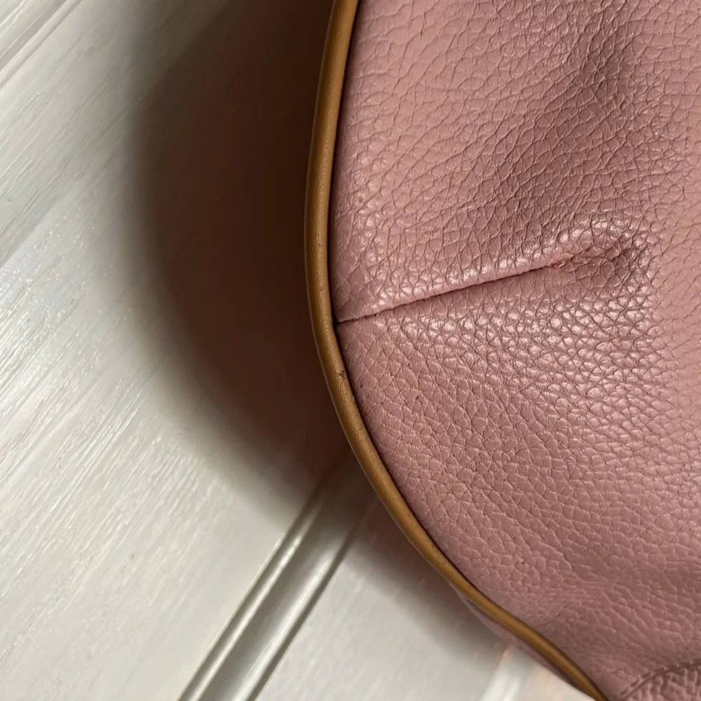 Max New York pink shoulder bag